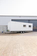 Mobiele woonunit 730cm TE KOOP, Doe-het-zelf en Verbouw, Bouwketen en Schaftketen, Zo goed als nieuw