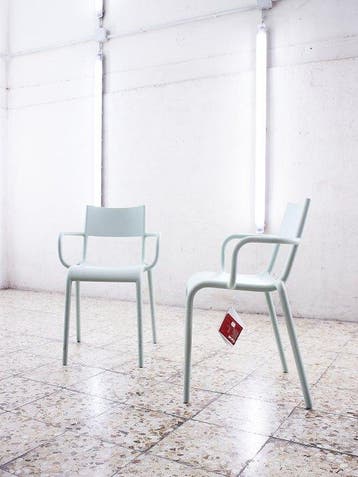 Kartell - Philippe Starck - Generic A - Fauteuil (2) -