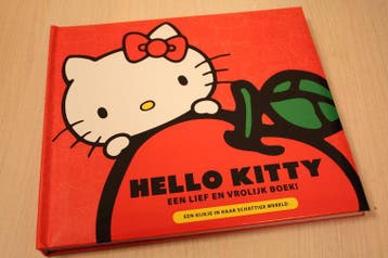 Moss. Marie - Hello Kitty / een kijkje in haar schattige ..., Boeken, Kinderboeken | Jeugd | onder 10 jaar, Verzenden, Nieuw