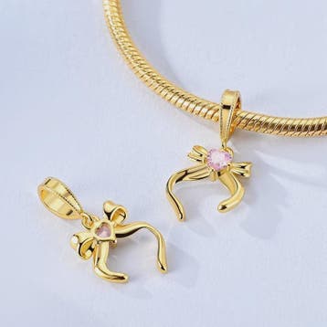 925 Sterling Zilveren Bedel: Gouden Strik met Roze Hart & Kr, Verzenden, Nieuw