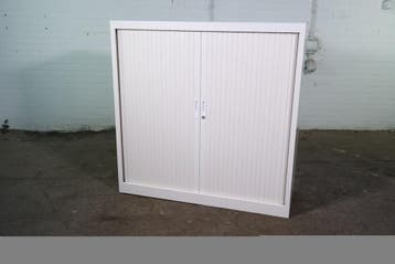 Roldeurkast wit 2 legborden 105x100x45 cm, Huis en Inrichting, Gebruikt, 100 tot 150 cm, Verzenden, 100 tot 150 cm