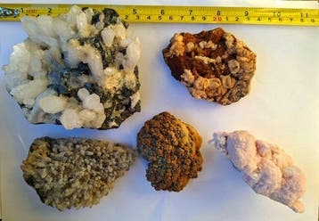 Mineralencollectie- 1841 g - (5)