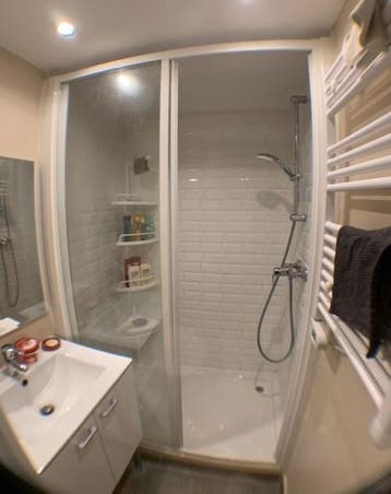 Te Huur Kamer Goeverneurlaan In Den Haag, Minder dan 20 m², Den Haag