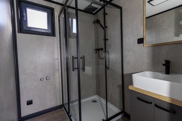 OK-Unit 13m | Moderne Woning | Vakantiewoning | Gezinswoning