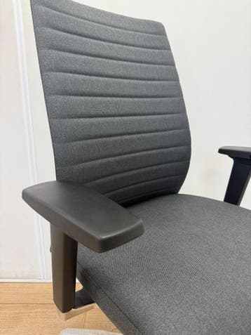 Aanbod Ergonomische Bureaustoelen -  (N)EN 1335, Verzenden, Zo goed als nieuw, Grijs, Bureaustoel