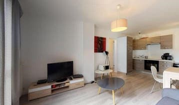 Te Huur Studio Binckhorstlaan In Den Haag, 35 tot 50 m², Den Haag