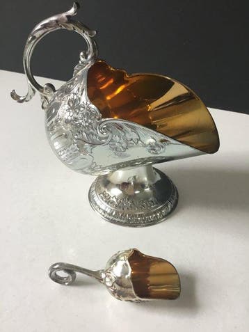 Leonard Japan - Suikerpot (2) - Sugar Scuttle(kolenkit) -