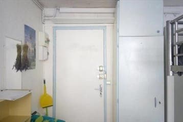 Te Huur Studio Klokpoort In Leiden, Huizen en Kamers, Kamers te huur, 20 tot 35 m², Leiden
