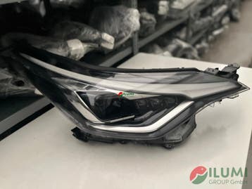 TOYOTA C-HR CHR LIFT VOLL LED KOPLAMP RECHTS 81110-F4280-00, Verzenden, Gebruikt, Toyota