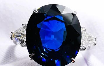 Ring - 18 karaat Witgoud, LOTUS 5.63ct indigo blauw 3.96gr -, Nieuw