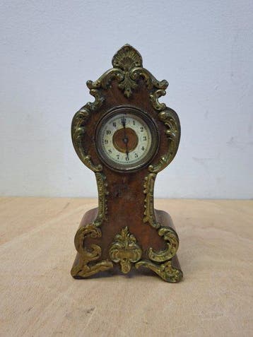 Tafelklok - Hamburg American Clock Company (HAC) - - Walnoot