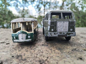 Dinky Toys 1:43 - Model vrachtwagen (2) - Berliet camion, Nieuw