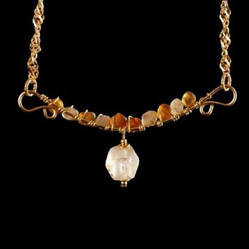 Oud-Romeins Ketting met amberkleurige Romeinse glaskralen