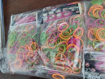 Loombandjes 200 stuks in zakje,  set van 4 stuks (Speelgoed), Verzenden, Nieuw