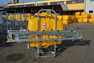 Kraffter veldspuit 6m boom en 800L tank