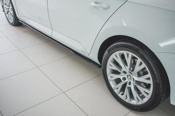 Side Skirts Diffusers Skoda Superb Liftback / Combi Mk3, Verzenden, Nieuw