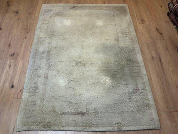 Prachtig handgeknoopt Nepalees tapijt in tijdloos beige. -, Nieuw