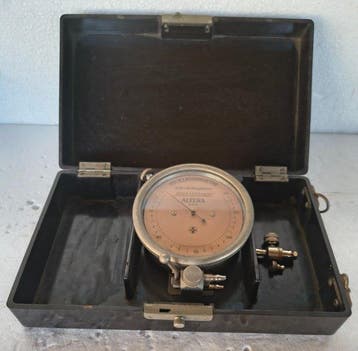 Dr. H. von Recklinghausen - Medisch instrument - Composiet -