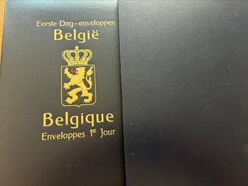 België - Accessoires: 2 lege Davo albums voor FDCs en, Gestempeld