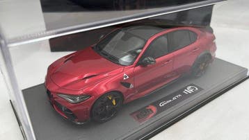 BBR 1:18 - Modelauto - Alfa Romeo Giulia GTA 1/18 Rosso GTA, Nieuw
