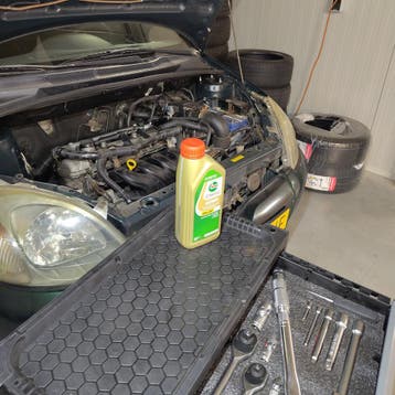 Toyota Yaris 1999–2005 Oliebeurt — €99,99 all-in, Mobiele service, Onderhoudsbeurt