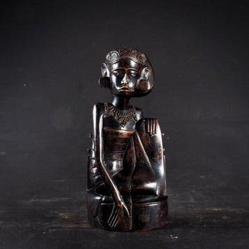 Art deco beeld Balinese vrouw - 1930/1950 - Bali Indonesië