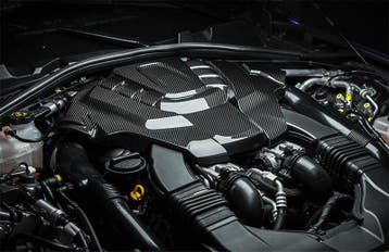 Alfa Romeo Stelvio QV Carbon Fiber Motor cover, Verzenden