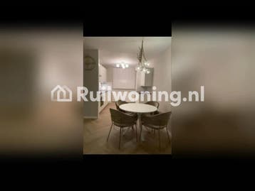 IJsselstein: Huis, 98 m², 3 kamers, €1245