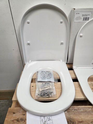 Toiletzitting 51 x 42 cm softclose wit, Ophalen of Verzenden, Nieuw, Bad