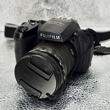 Fuji Fujifilm Finepix HS 25 EXR Digitale camera, Nieuw