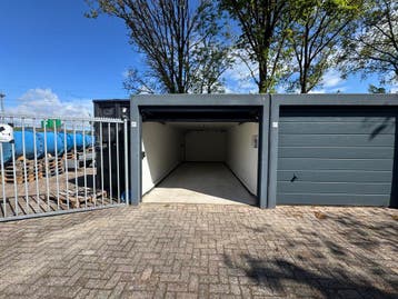 Bedrijfsruimte 21 m/2 op De Zwette (West) te Leeuwarden, Huur, Bedrijfsruimte