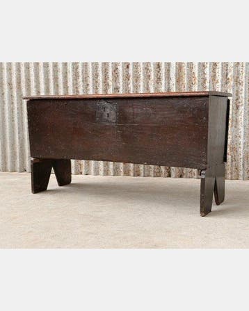 Kist - Accent - Eik - Coffer with brilliant wax patina