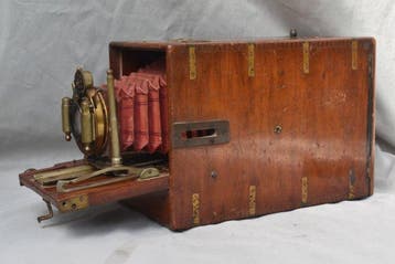 Antique 19th-Century Mahogany Folding Detective Box Camera, Audio, Tv en Foto, Fotocamera's Analoog, Nieuw