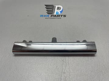 Grille lijst midden - Chroom - Suzuki Vitara (LY) - OEM..., Auto-onderdelen, Verzenden, Nieuw