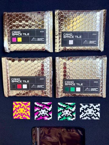 Invader (1969) - Invader Camo Space Tile Lot des 4 Carreaux