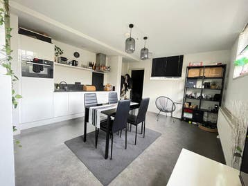Te huur: Appartement Kerkstraat in Deventer, Huizen en Kamers, Deventer, Overijssel, Appartement