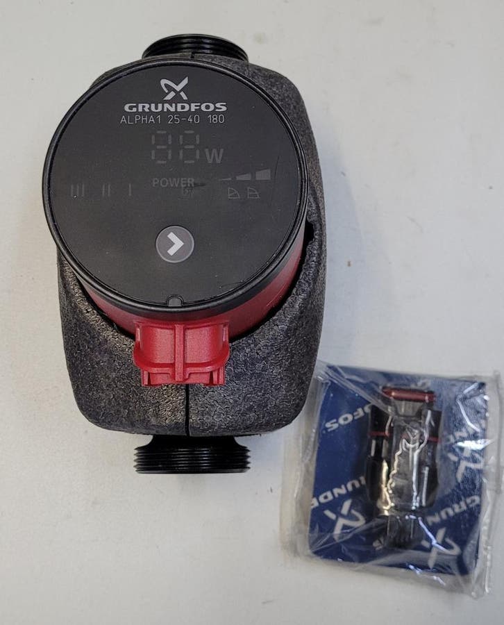 Grundfos Alpha1 25-40-180 Nieuw, Doe-het-zelf en Verbouw, Verwarming en Radiatoren, Nieuw, Ophalen of Verzenden