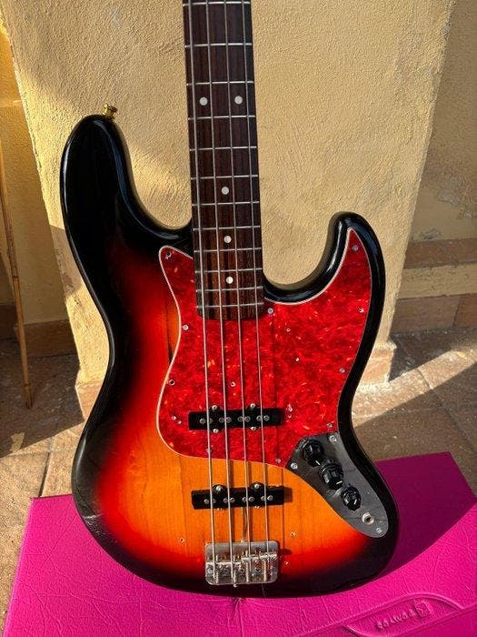 Fender - Jazz Bass - - Elektrische basgitaar - Japan, Muziek en Instrumenten, Snaarinstrumenten | Gitaren | Akoestisch