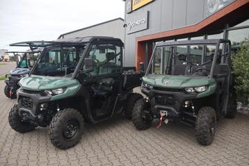 Can am Traxter Cf moto U force te koop of verhuur! (gator)