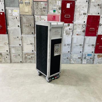 Driessen - Trolleys van luchtvaartmaatschappijen -