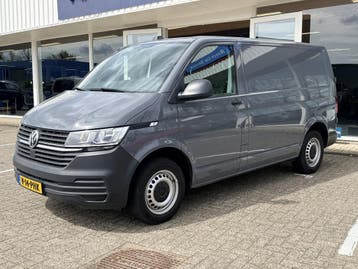Volkswagen Transporter 2.0 TDI 150pk T6.1 L1H1 32 Comfortlin, Stof, Gebruikt, Euro 6, Volkswagen