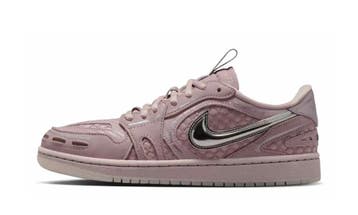 Jordan 1 Low Method of Make V3 Particle Rose (Womens), Nieuw