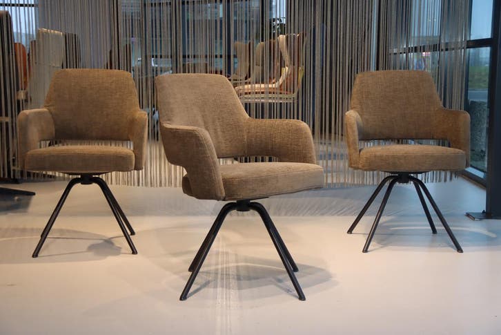 3x Gealux Mango eetkamerstoel met draaifunctie in stof bruin, Huis en Inrichting, Stoelen, Drie, Bruin, Nieuw, Stof, Ophalen of Verzenden