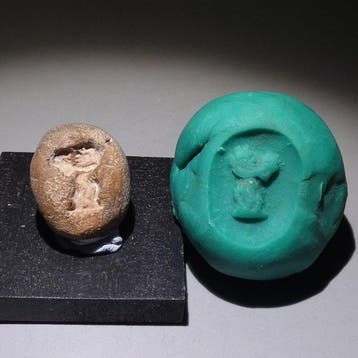 Oud-Egyptisch Terracotta Mal om de Bes-god te maken,