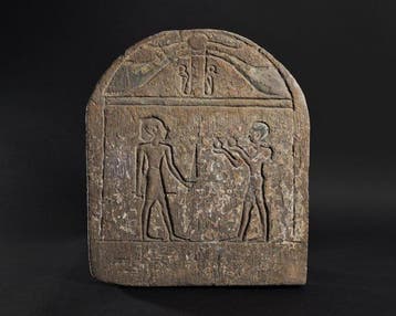 Oude Egypte, Ptolemeïsch kalksteen Stele - Gepubliceerd in, Verzamelen