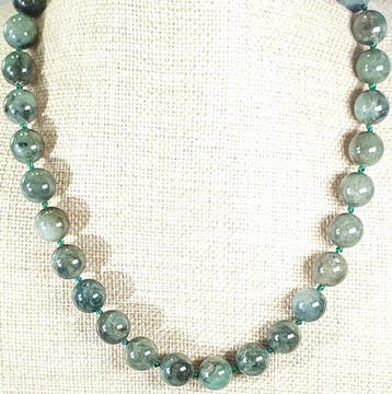 Nefrietjade uit Birma - GROOT (12 mm) - NATUURLIJK - Trekt