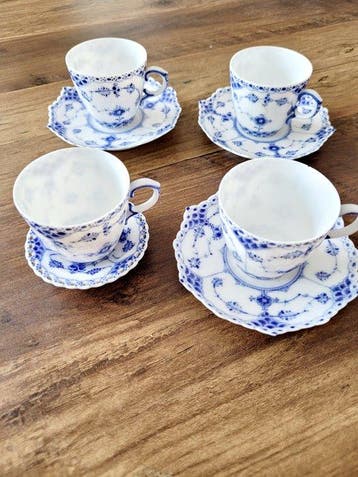 Royal Copenhagen - Tafelservies (4) - Blue Fluted -