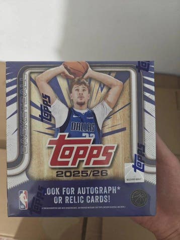 2025/26 Topps Topps Luka Doncic Originele verpakking - 1 Box, Nieuw