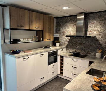 U-keuken inclusief inbouwapparatuur, Nieuw