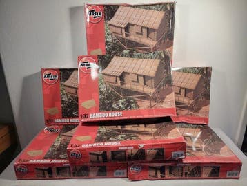 Airfix 1, 1:32 - A06382 - Modeltrein bouwpakketten (7) -, Nieuw